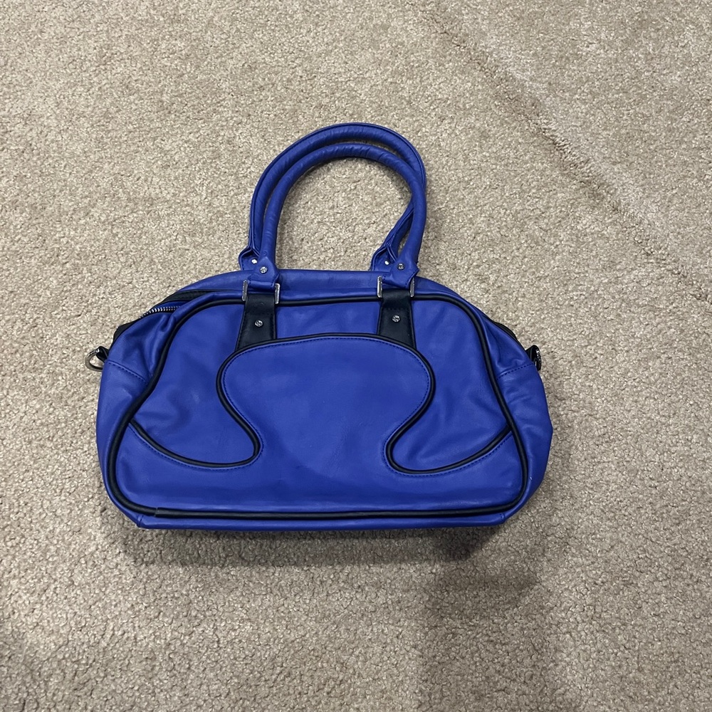 Lululemon Bag - Old school style duffle bag